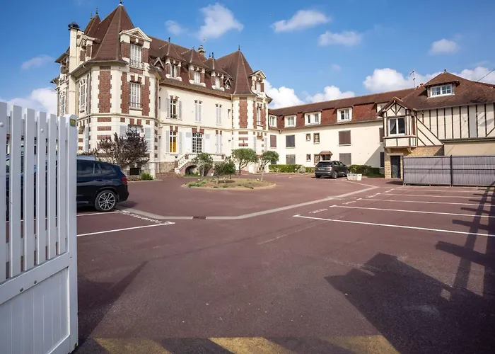 Le Caneton-4 By Interhome * Cabourg